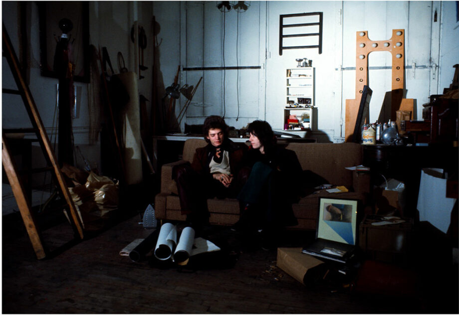 galerie-ahlers-albert-schoepflin-01-Robert-Mapplethorpe-and-Patti-Smith-in-his-Atelier
