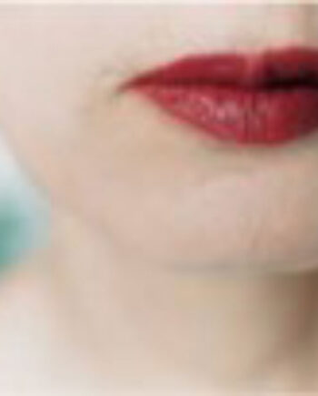 Elinor Carucci – My mothers lips