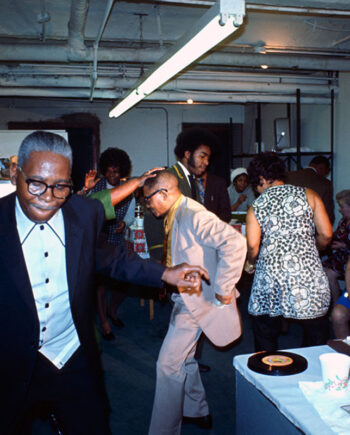 Albert "Scopin" Schöpflin – Dancing in the laundry room of the Chelsea